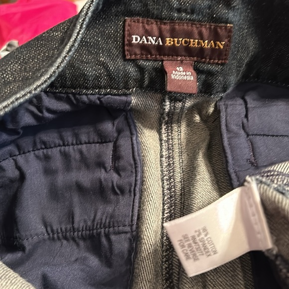 Dana Buchman flare jeans in dark denim, size 12. - Picture 4 of 4